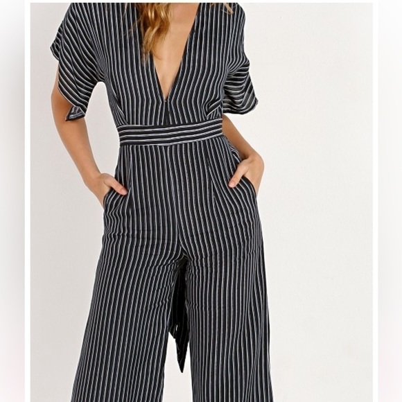FAITHFULL the Brand Cedric Jumpsuit striped white and black v neck size 4 - Picture 4 of 15